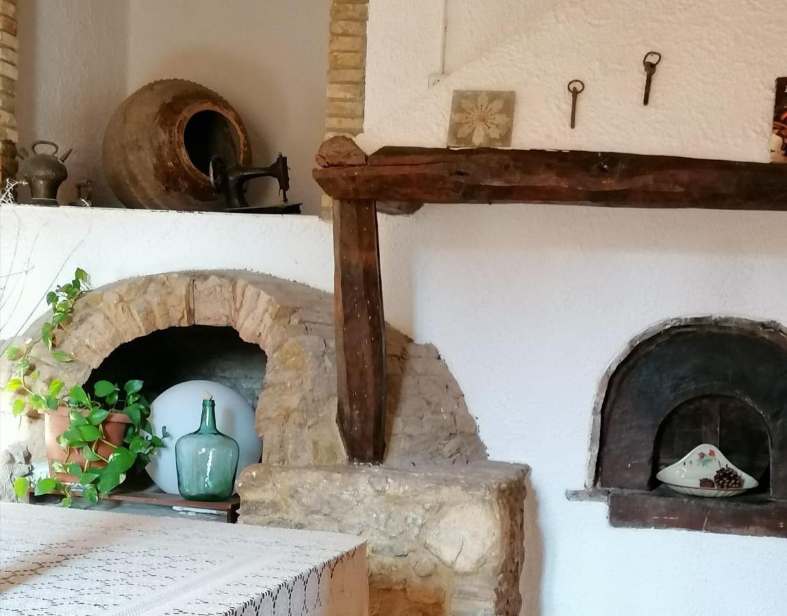 Olesa de Bonesvalls Maset Del Garraf旅馆 外观 照片