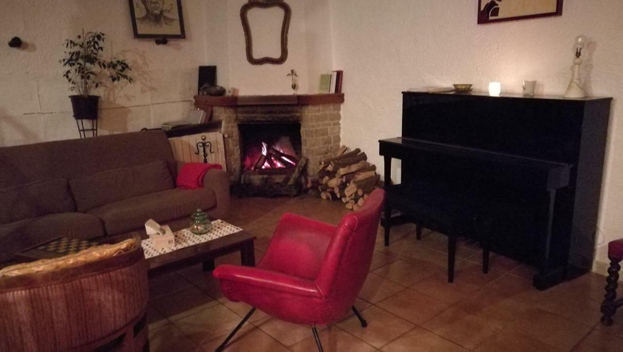 Olesa de Bonesvalls Maset Del Garraf旅馆 外观 照片